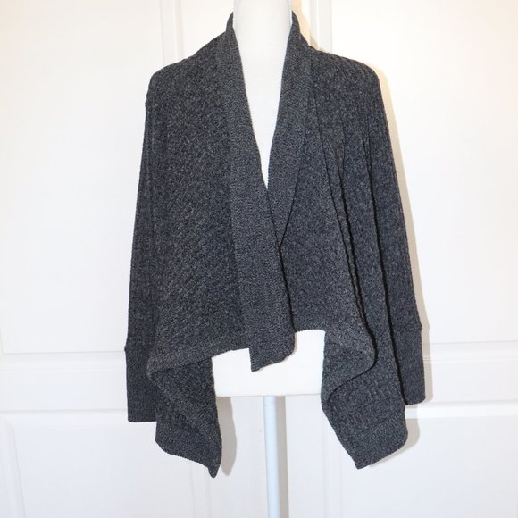 Athleta Tiburon Charcoal Gray Wrap Cardigan Sweater Size Small - Picture 2 of 4